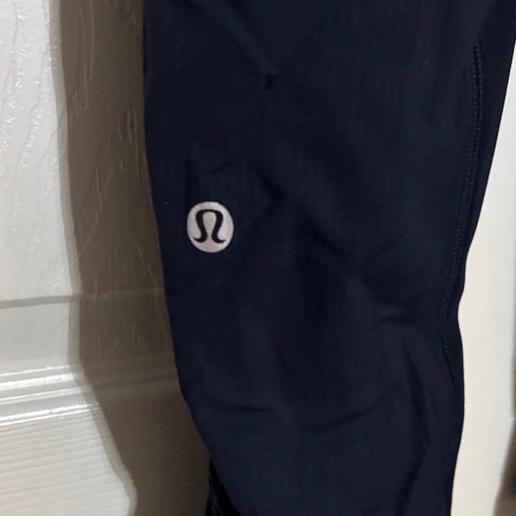 Lululemon Dance studio cropped pant - Picture 4 of 7